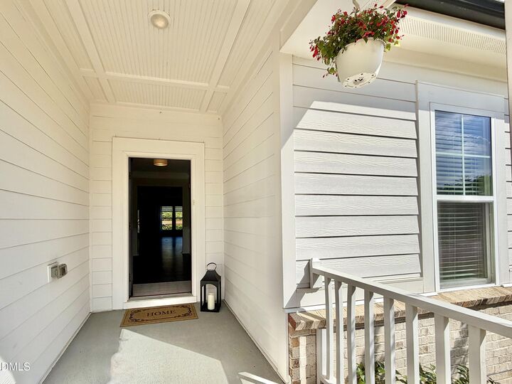 Property Photo: 236 Oakmere Drive NC 27513