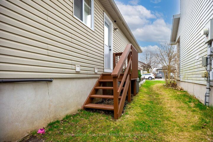 Property Photo: 289 Hungerford Street ON N5W 6E3