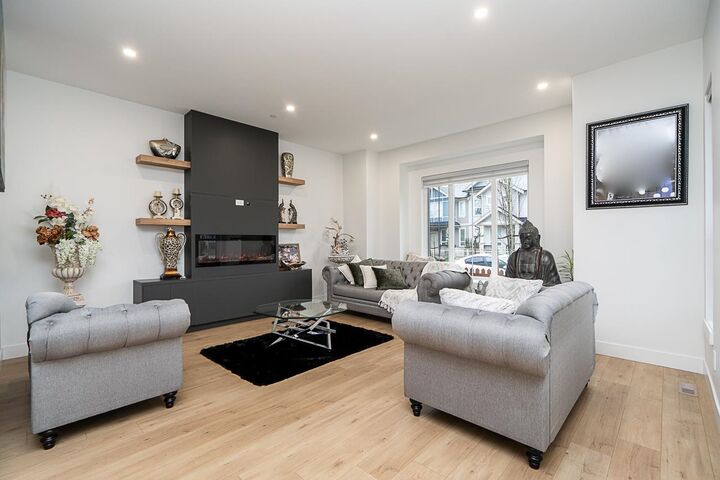 Property Photo: 20484 76 Avenue BC V2Y 1V5