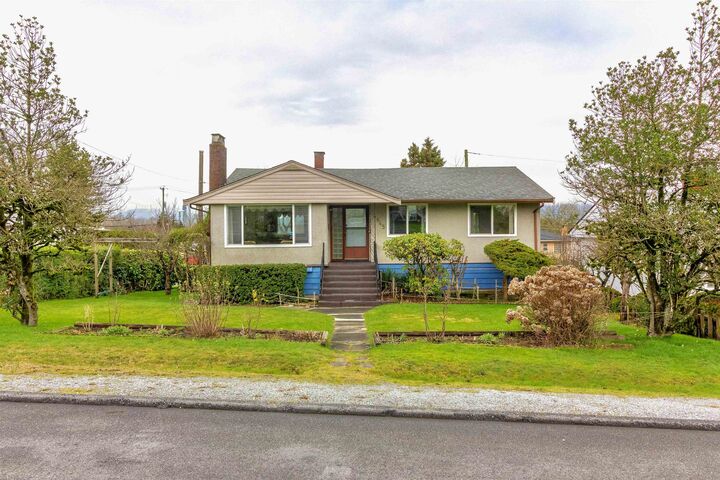 4645 Charlotte Court — photo 1