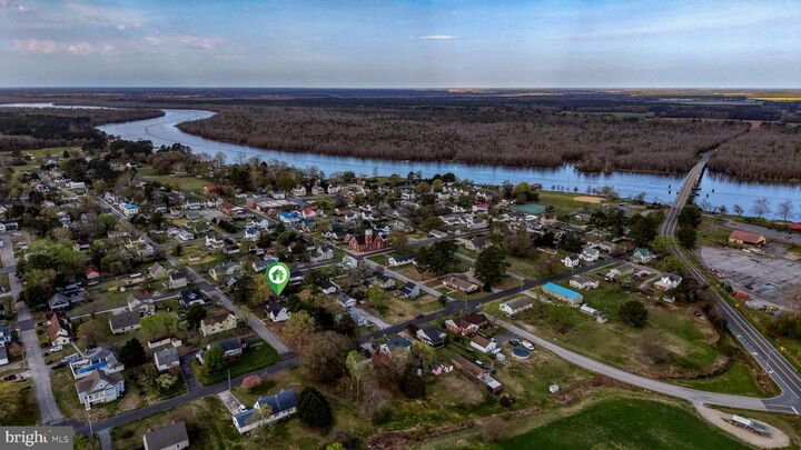 Property Photo: 202 4th Street MD 21861