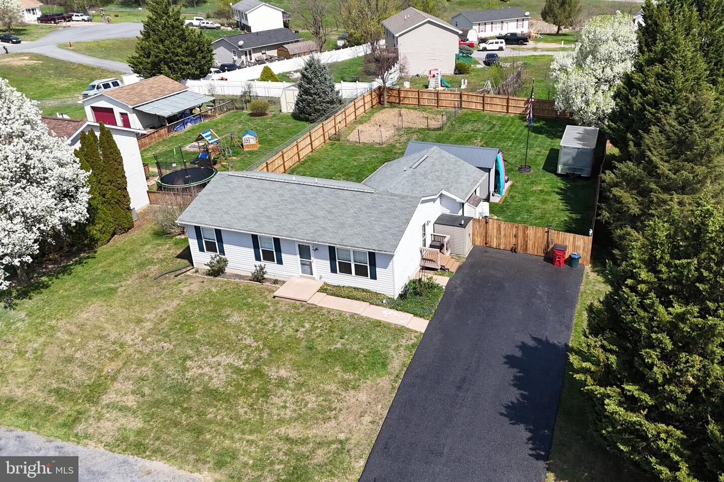 Property Photo: 40 Lisa Court WV 25405