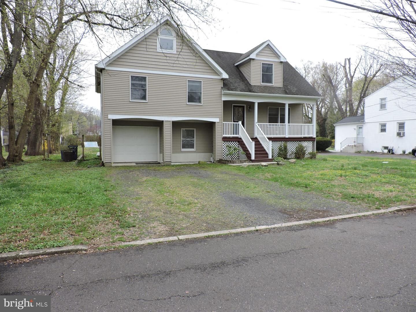 Property Photo:  115 S Bell Avenue  PA 19067 