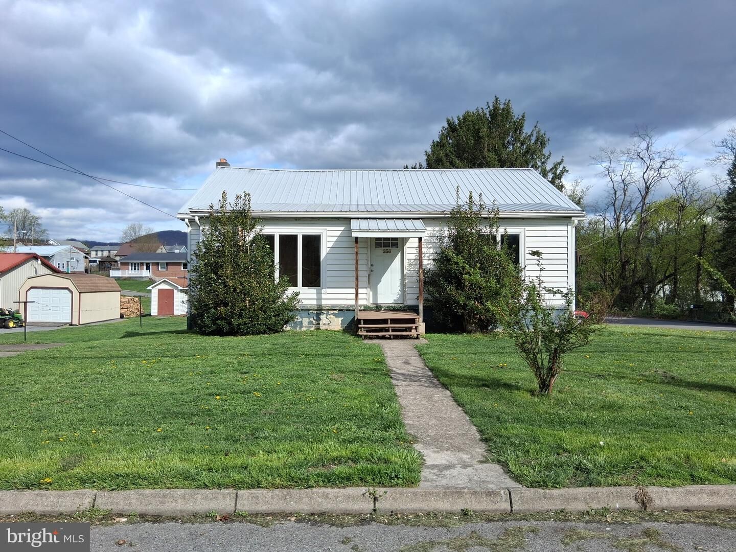 Property Photo:  256 Blackiston Avenue  MD 21502 