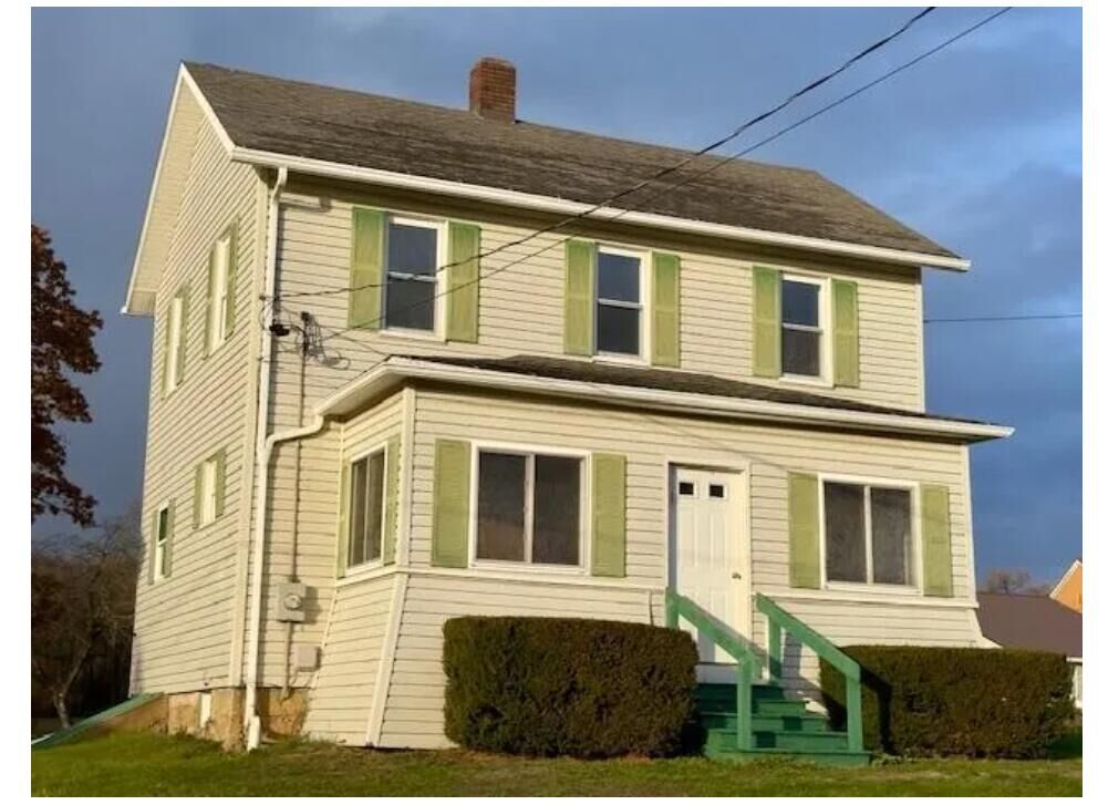 Property Photo:  2999 Sunny Rd  PA 16332 