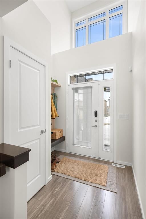 Property Photo:  36 Rowntree Avenue  MB R3Y 1S4 