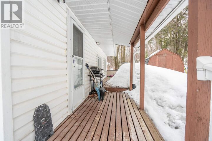 Property Photo:  104 Birch St  ON P6B 2J6 