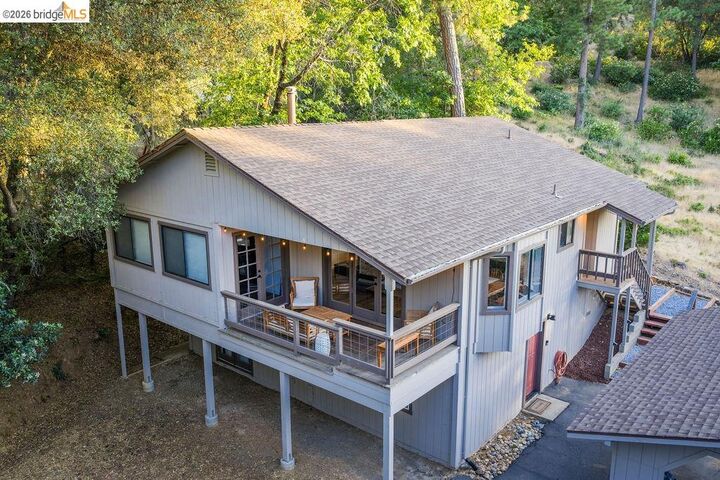 Property Photo:  19266 Ferretti Rd  CA 95321 