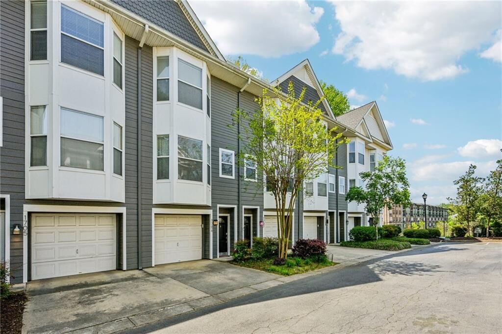 Property Photo:  951 Glenwood Avenue SE 1706  GA 30316 