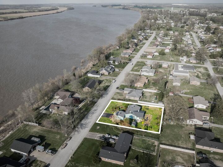 Property Photo:  1515 Riverview Drive  KY 42351 