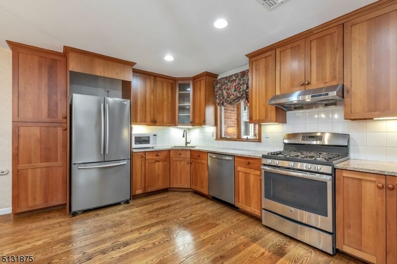 Property Photo:  58 Ridgedale Ave  NJ 07932 