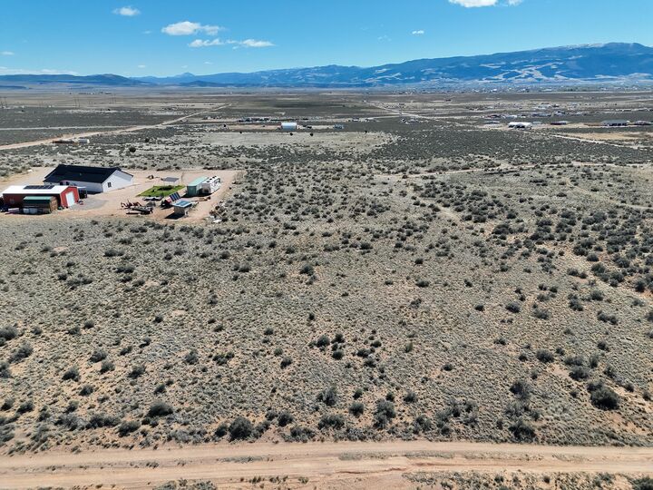 Property Photo: 6498 N 4200 W UT 84721