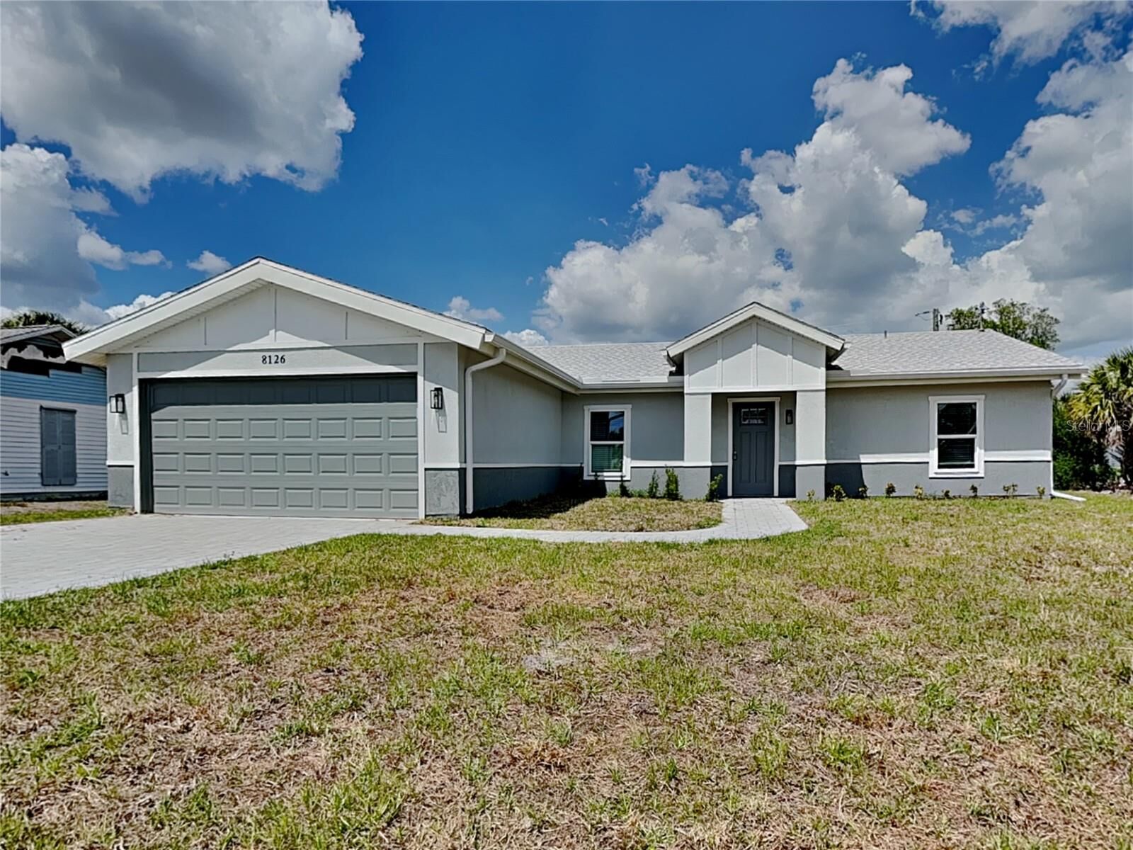 Property Photo:  8126 Chesebro Avenue  FL 34287 