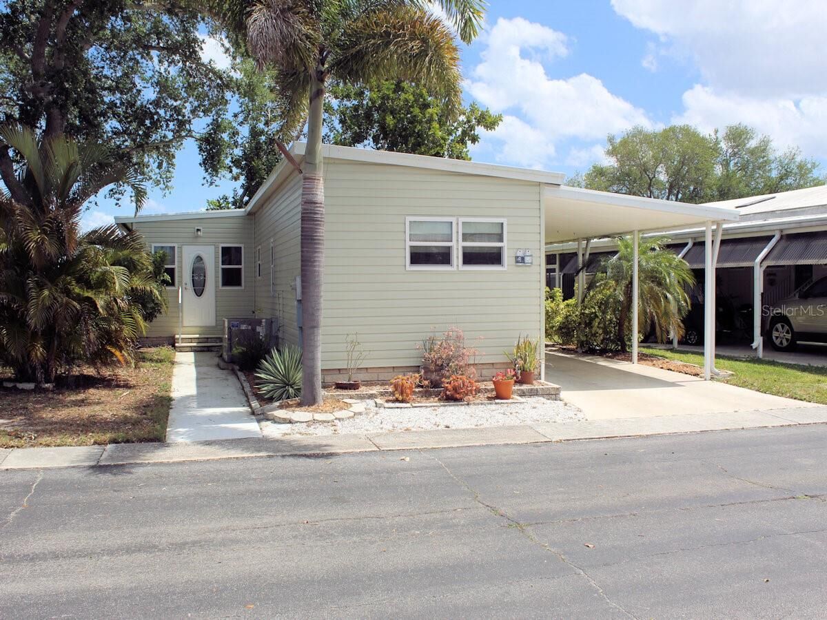 Property Photo:  47 Thatch Palm Street W  FL 33770 