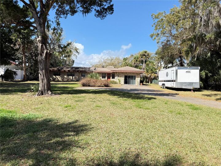 Property Photo: 508 S Indian River Road FL 32169