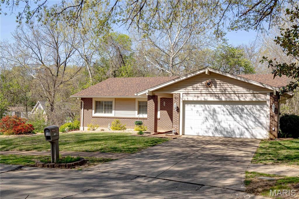 Property Photo:  5967 Ponderosa Court  MO 63128 