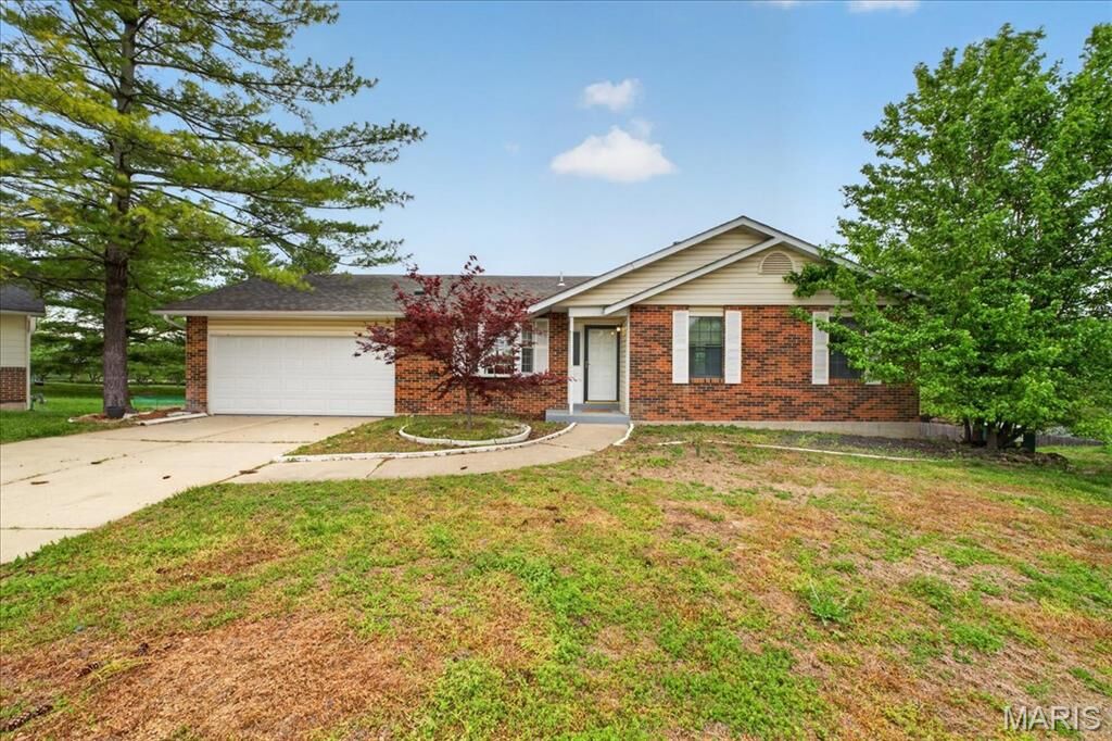 Property Photo:  1068 Apricot Drive  MO 63301 
