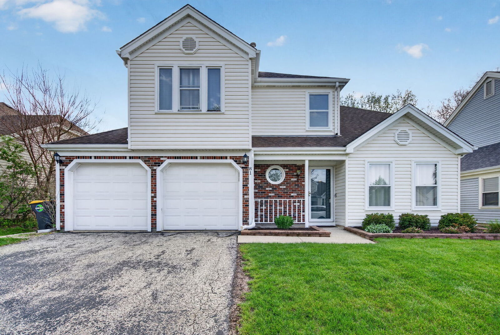 Property Photo:  81 Washington Avenue  IL 60107 