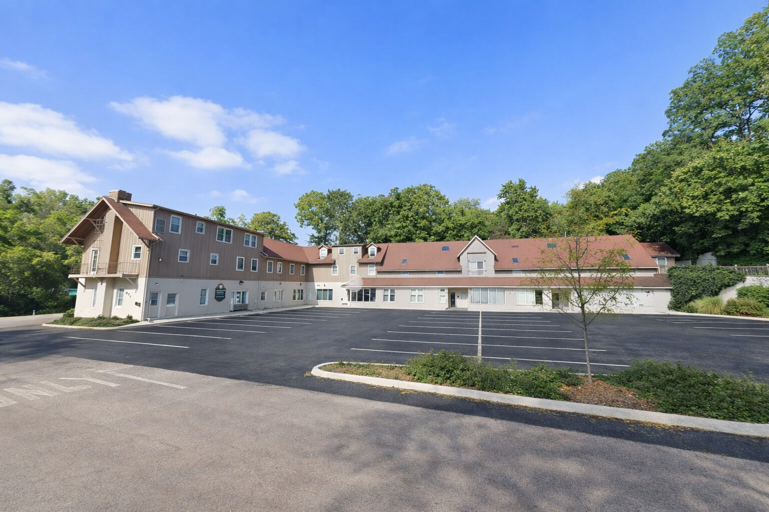 Property Photo:  271 Country Commons Road B  IL 60013 