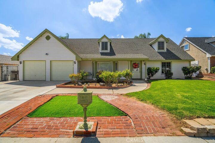 Property Photo:  5444 Peacock Lane  CA 92505 