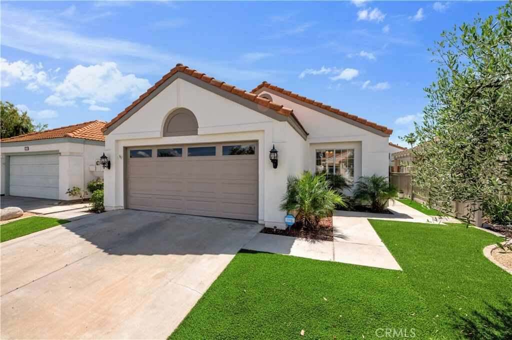 Property Photo:  28021 Palm Villa  CA 92584 