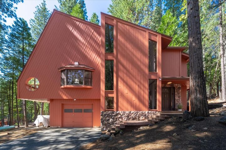 Property Photo: 3703 Ottawa Drive CA 95223