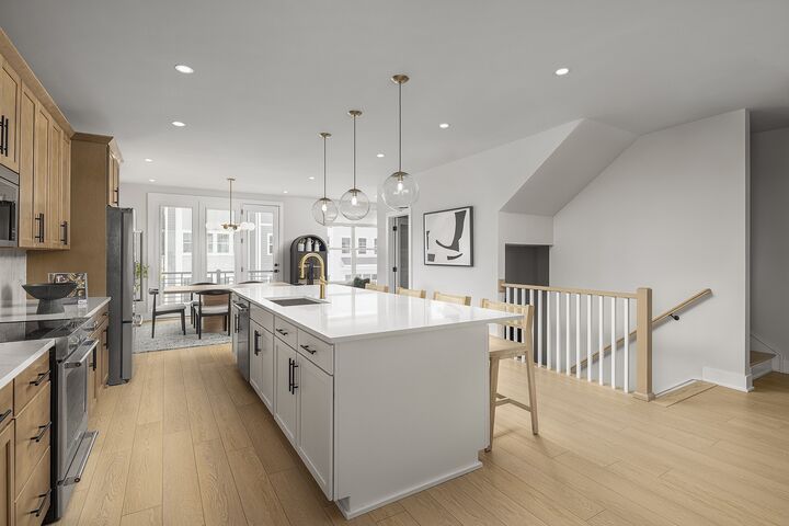 Property Photo:  824 42nd Ave N  TN 37209 