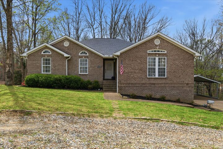 Property Photo:  9207 Mockingbird Hills Ct  TN 37025 