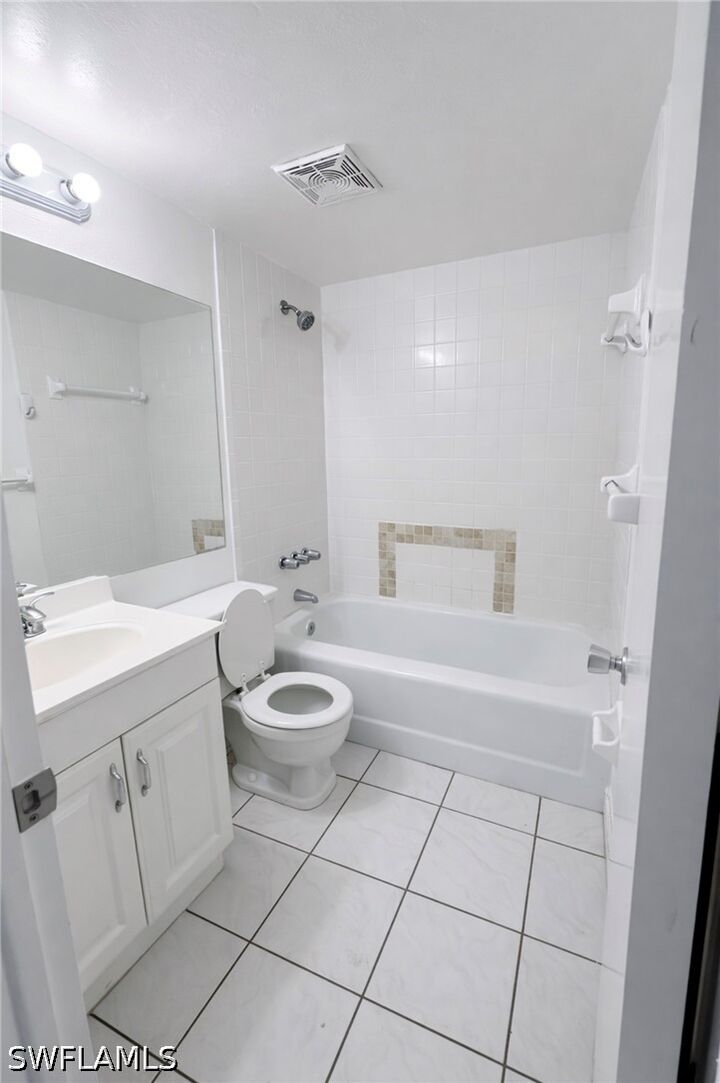 Property Photo:  3325 Airport Road N R3  FL 34105 