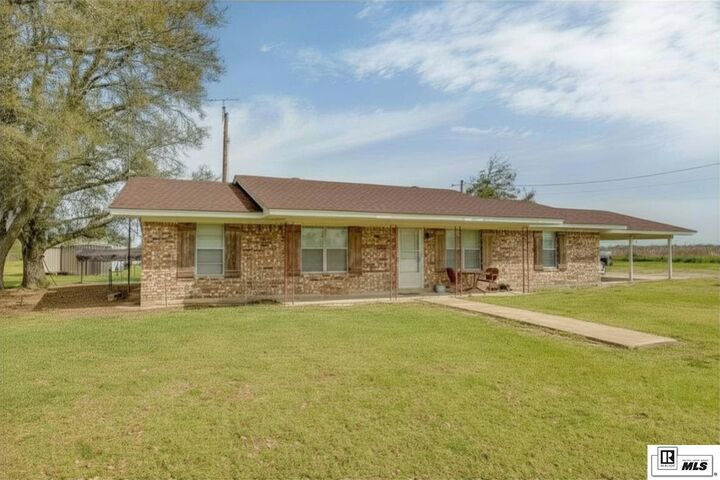 Property Photo:  331 Seymore Road  LA 71219 