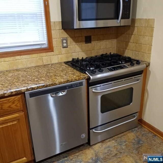 Property Photo:  327 Broad Street 2  NJ 07072 