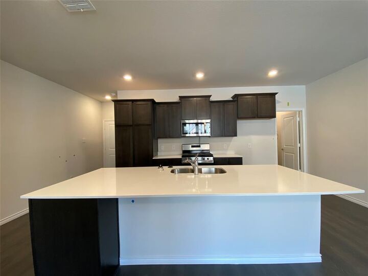 Property Photo: 2248 Lasso Court TX 75149