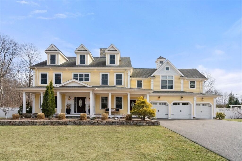 Property Photo: 11 Briarwood Dr MA 02090