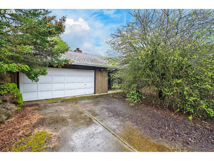 Property Photo:  17700 Arbor Ln  OR 97035 