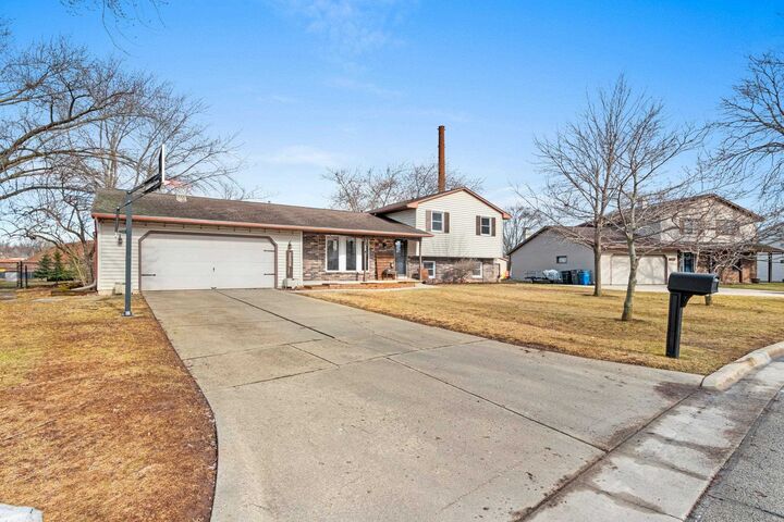Property Photo:  3638 Glenbrooke Lane  WI 54301-1130 