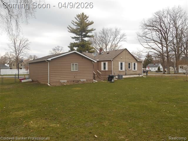 Property Photo:  1454 Merle Avenue  MI 48509 