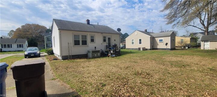 Property Photo:  2807 Omar St  VA 23324 