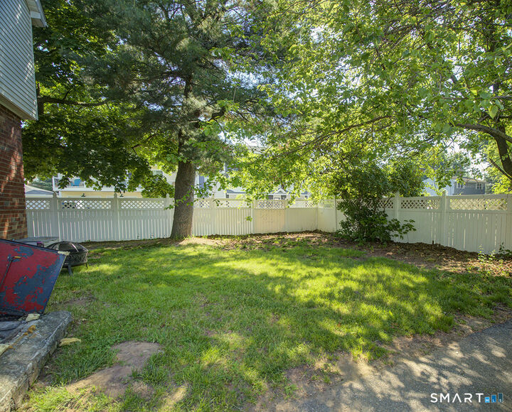 Property Photo:  38 Landin Street 2  CT 06525 