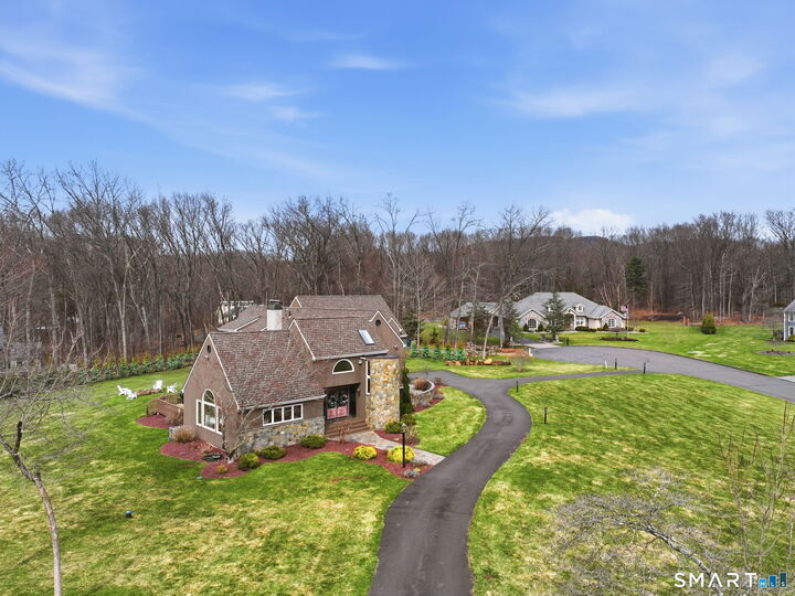 Property Photo:  28 East Ridge Court  CT 06410 