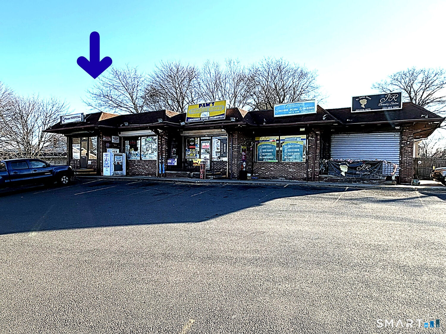 Property Photo: 1375 Madison Avenue 5 CT 06606