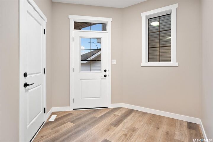 Property Photo: 2986 Dumont Way SK S4V 4E4