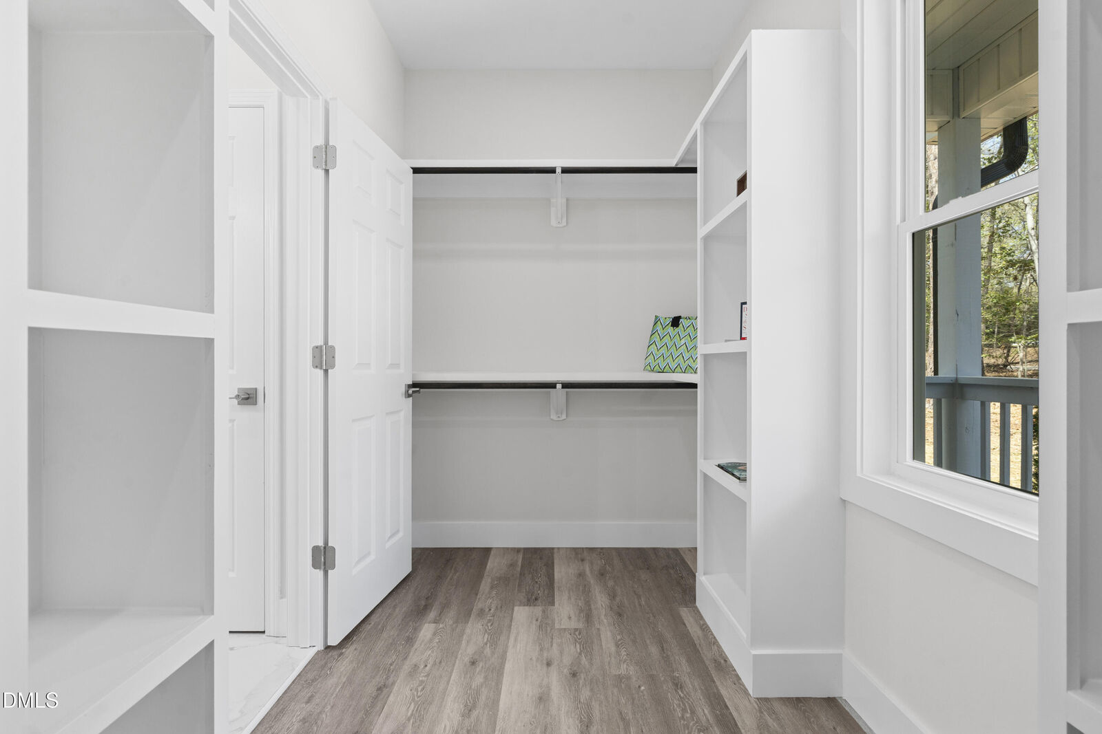 Property Photo:  116 Blackfoot Drive  NC 27549 