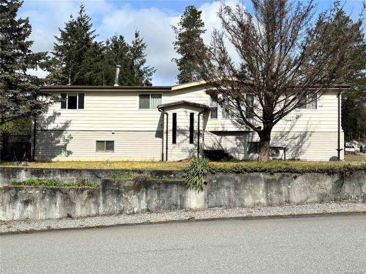419 Golden Hinde Pl — photo 1