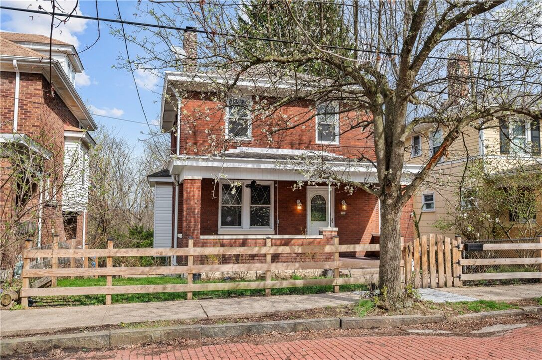 Property Photo: 2144 Harbor St PA 15212