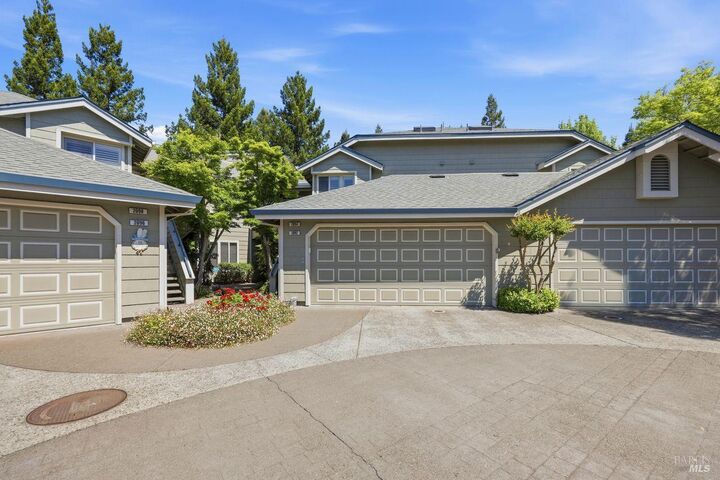 Property Photo:  2092 Stonefield Lane  CA 95403 