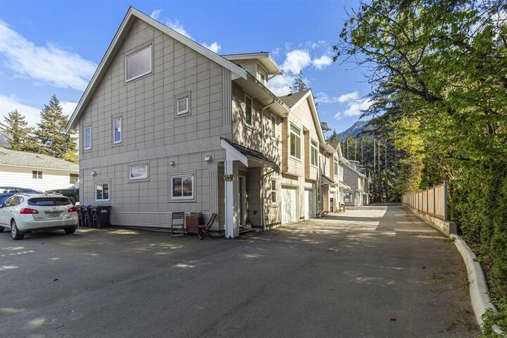 Property Photo:  548 Park Street 1  BC V0X 1L0 