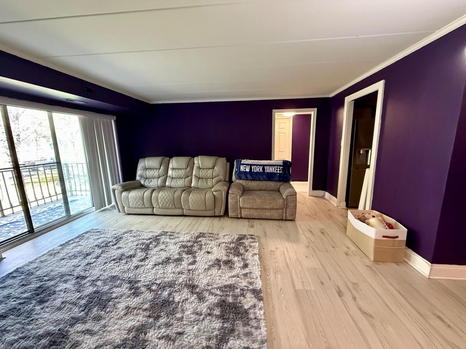 Property Photo:  15 Oakridge Drive  PA 19047 