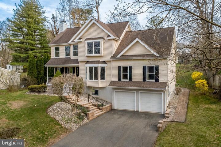 Property Photo:  17 Cottage Street  NJ 08530 