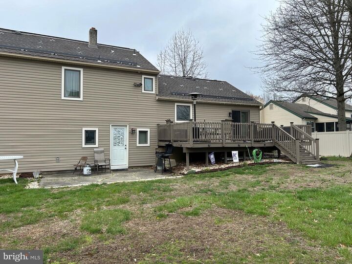 Property Photo:  14 Snowball Court  NJ 08054 