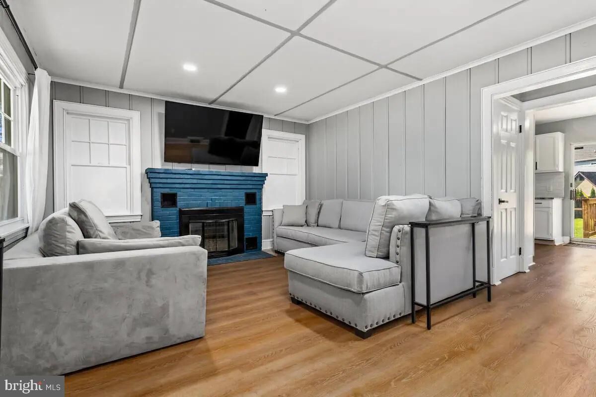 Property Photo: 301 Beverley Place MD 21037